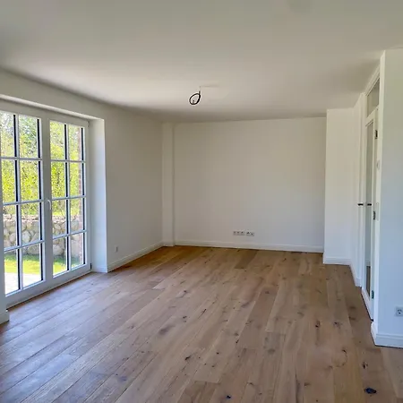 Reetruhe Vakantiehuis Borgsum