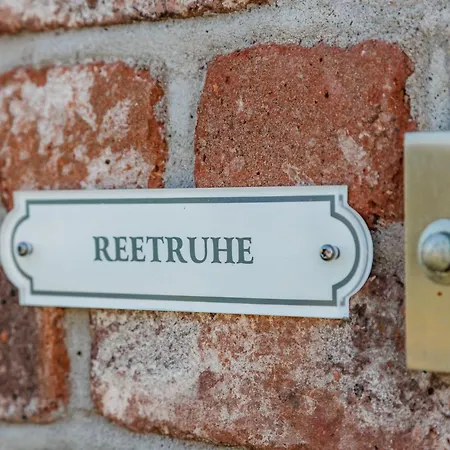 Reetruhe * Borgsum